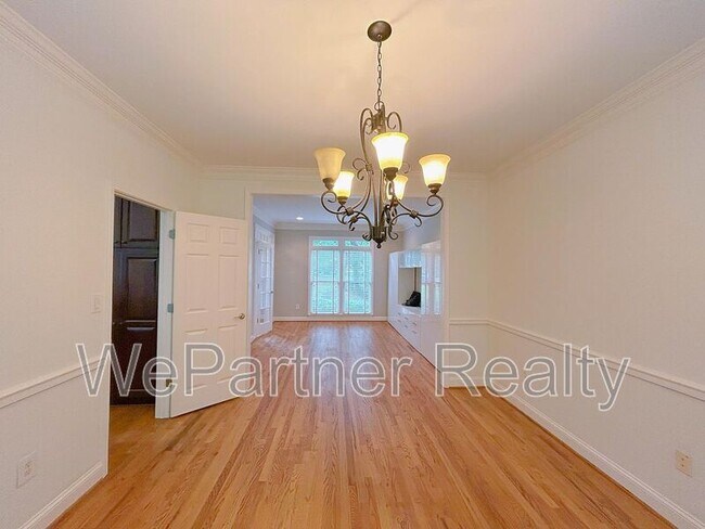 Building Photo - 280 Graystone Way