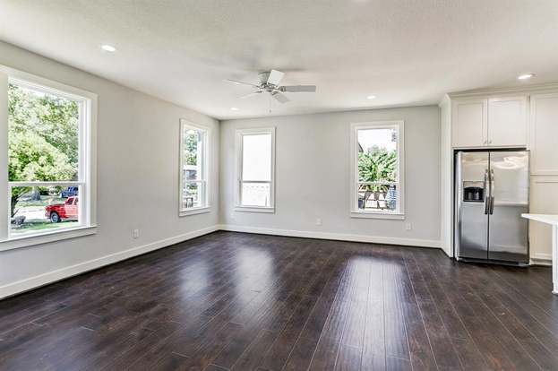 Building Photo - 8618 Valley Song Dr