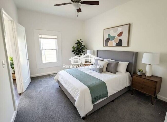 Building Photo - Updated 5 Bedroom/ 2.5 Bath Home In KCMO *READY NOW*