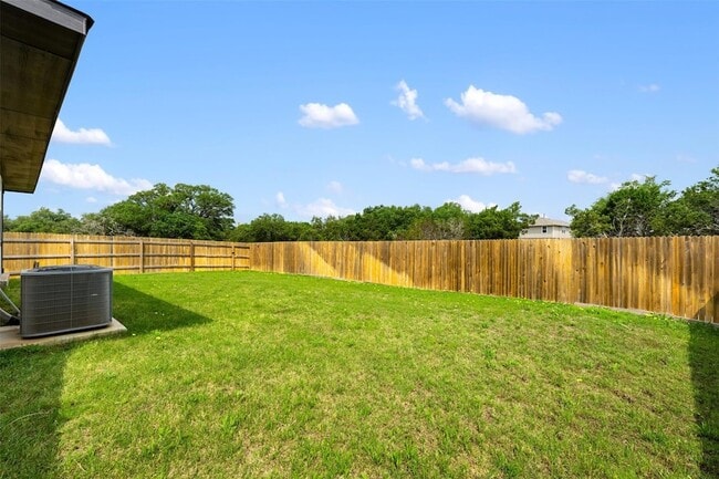 Building Photo - 253 Deserti Rd