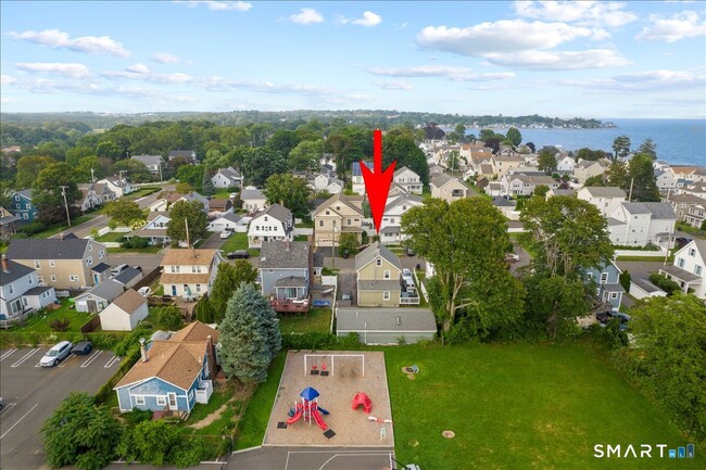 Building Photo - 17 Clinton St