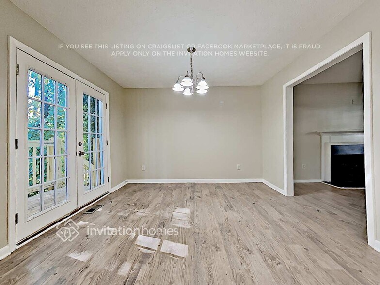 Building Photo - 888 Trace Cir NE