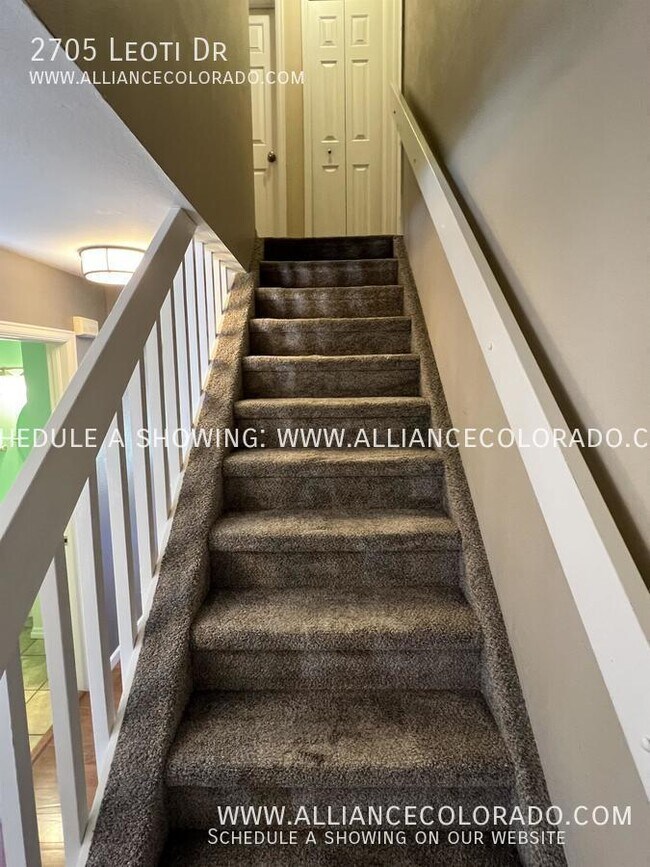 Building Photo - 2705 Leoti Dr