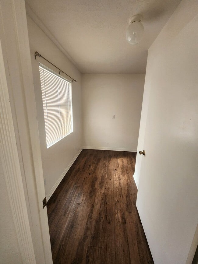 Building Photo - 3676 Yucca Mesa Rd