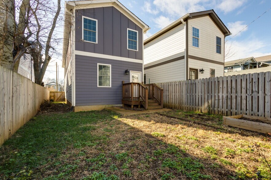 Building Photo - 5908A Morrow Rd