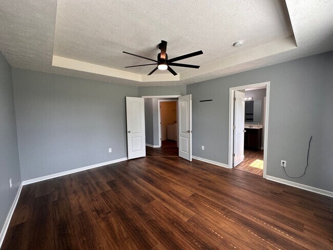 Building Photo - Beautiful 3-Bedroom Home in Desirable Village at Armstrong Farms