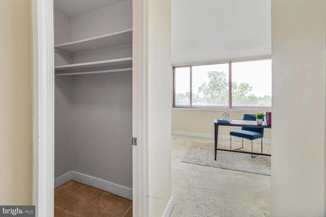 Building Photo - 1220 Blair Mill Rd