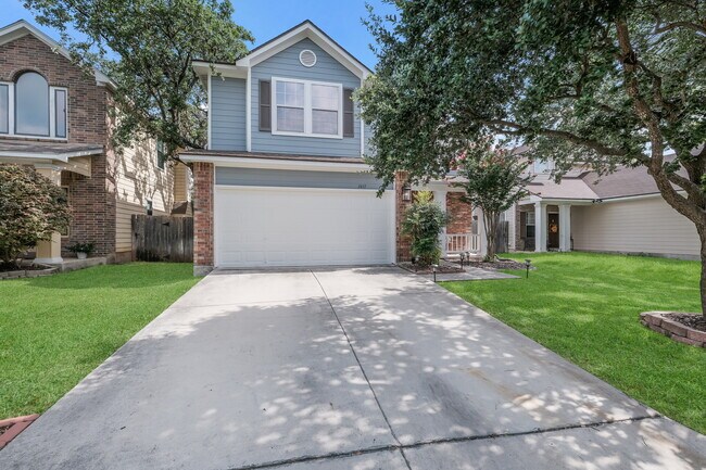 Building Photo - 1411 View Top