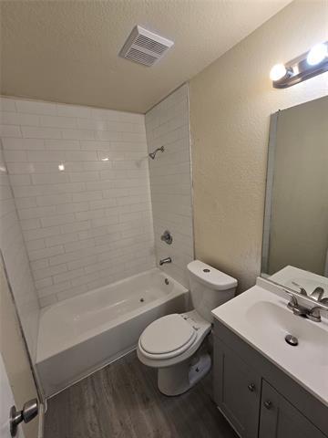 Building Photo - 1251 Cleardale Dr