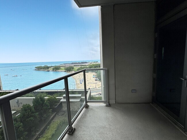 Building Photo - 600 N Lake Shore Dr