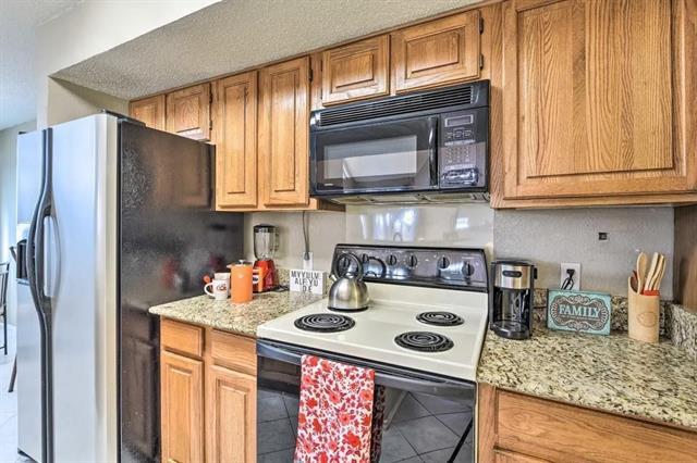 Building Photo - 1700 Baird Farm Cir