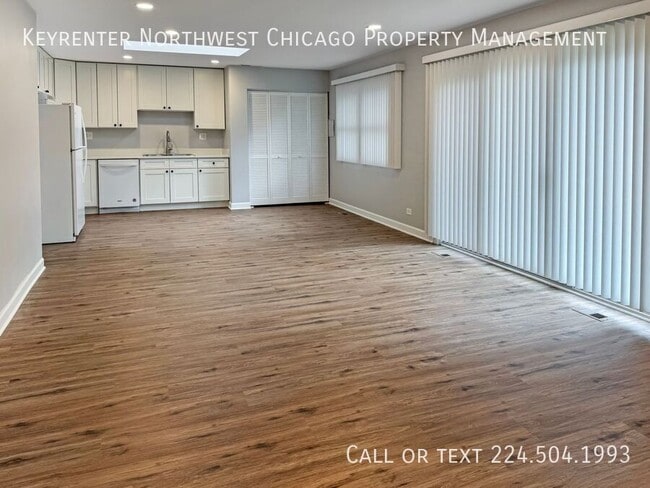 Building Photo - 740 Portree Ln