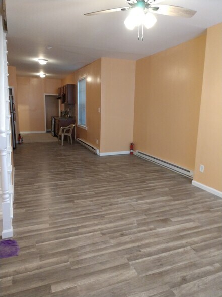 Building Photo - 2056 W Boston St