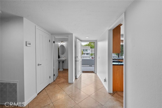 Building Photo - 18 Barlovento Ct