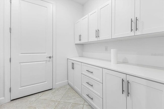 Building Photo - 9982 Beachwalk Dr