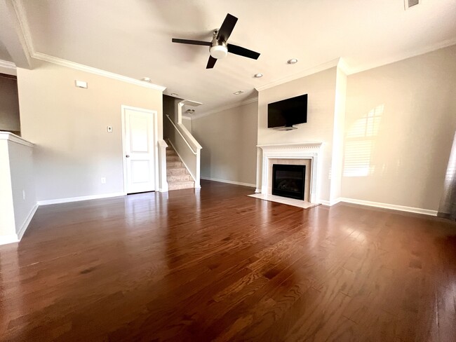 Building Photo - 119 Winifred Dr