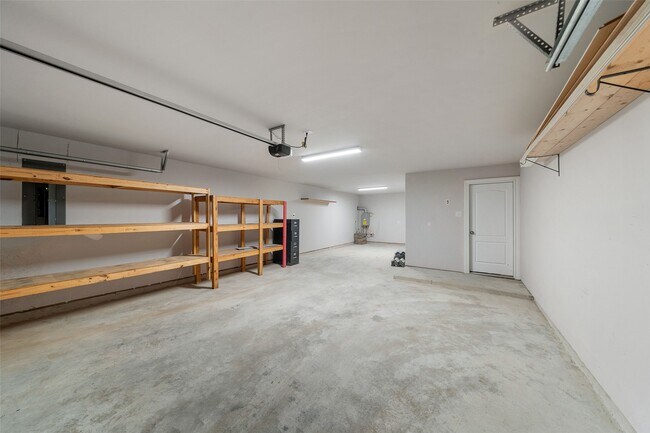 Building Photo - 1524 N Blue Bonnet Ln