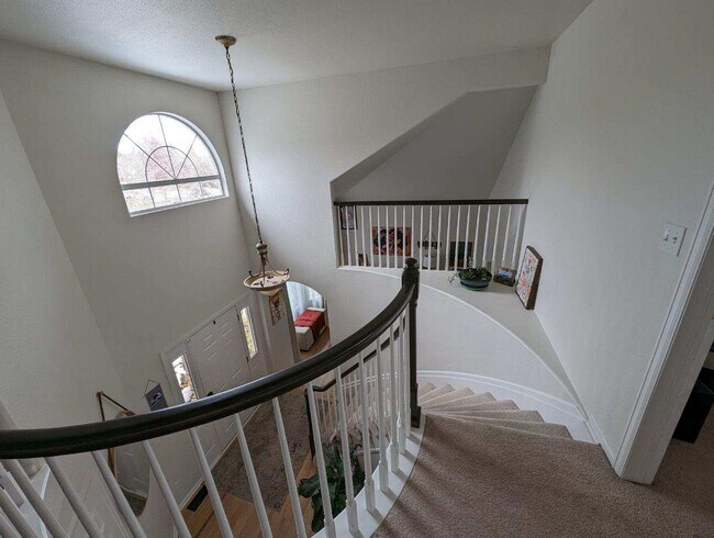 Building Photo - Single Family Home Located in Desirable Ro...
