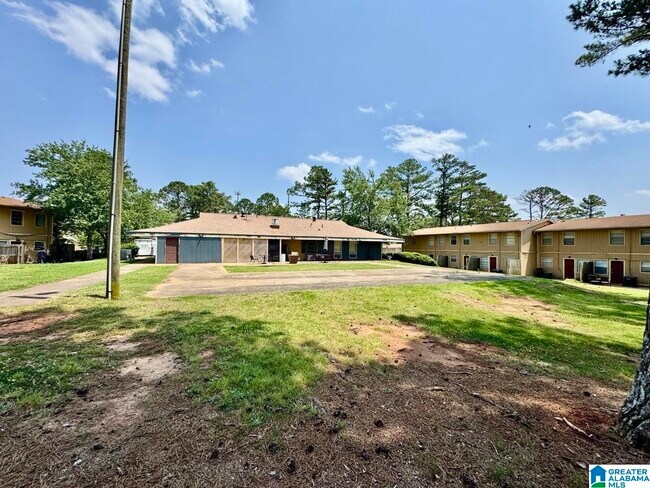 Building Photo - 1436 Nocoseka Trail
