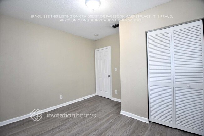 Building Photo - 7760 SW 18th Terrace