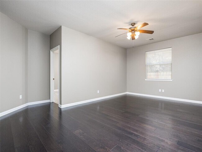 Building Photo - 15620 Echo Hills Dr