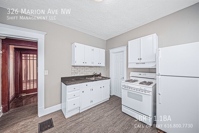 Building Photo - 326 Marion Ave NW