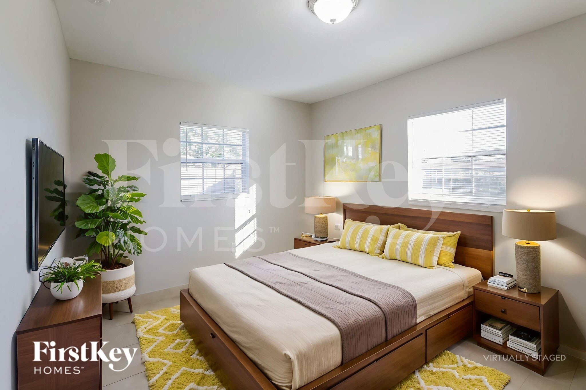 Building Photo - 1231 NE 214th St