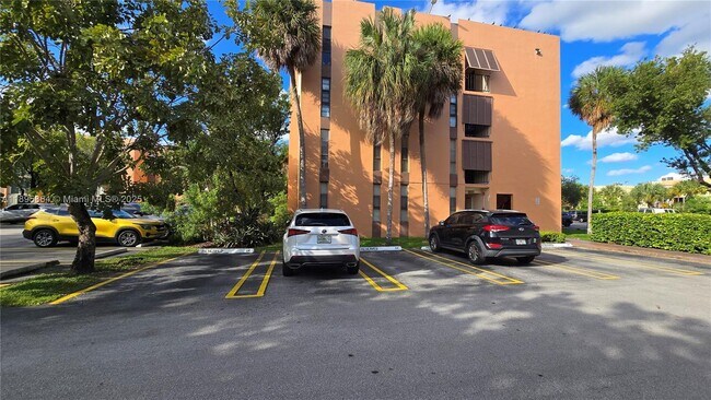 Building Photo - 9400 W Flagler St