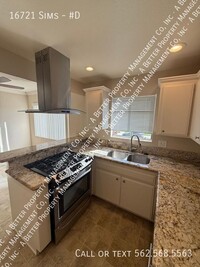 Building Photo - UPGRADED Upper Corner Bright&Sunny 2 bed w...