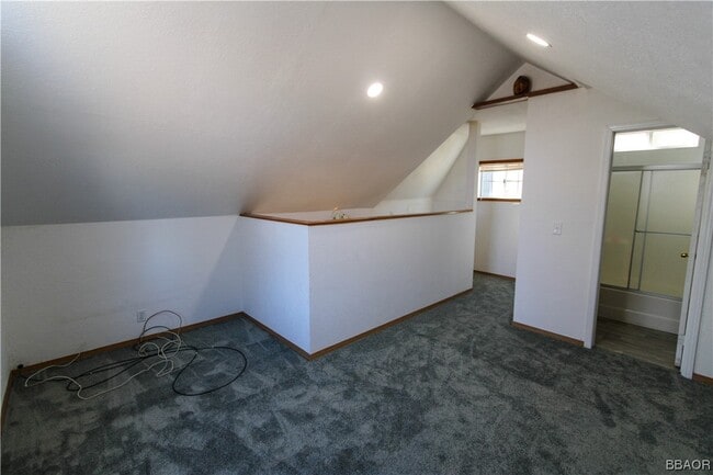 Building Photo - 158 Leonard Ln