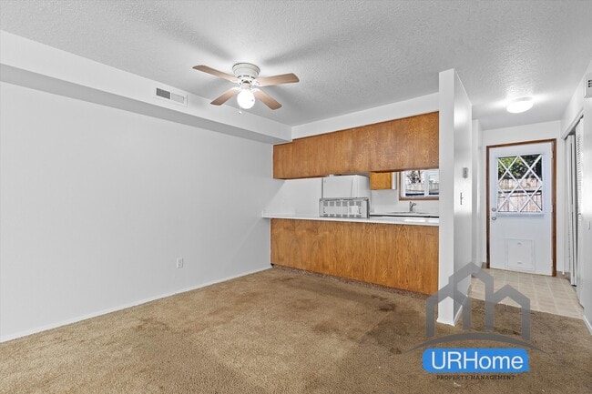 Building Photo - Fern Hill Apartments
