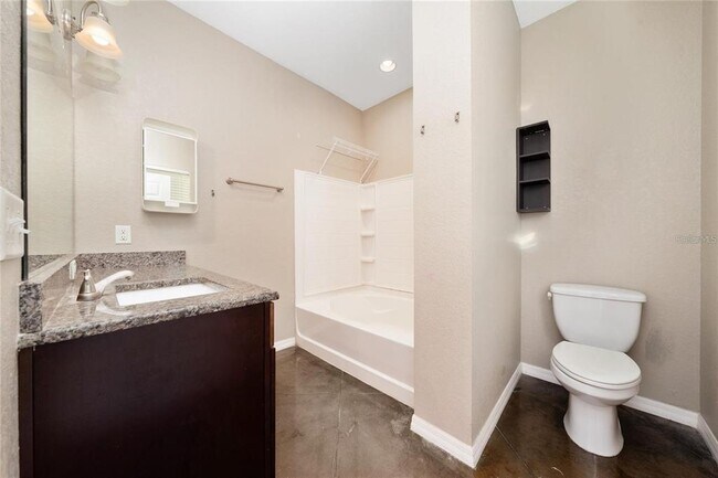 Building Photo - 2893 Whispering Trails Dr