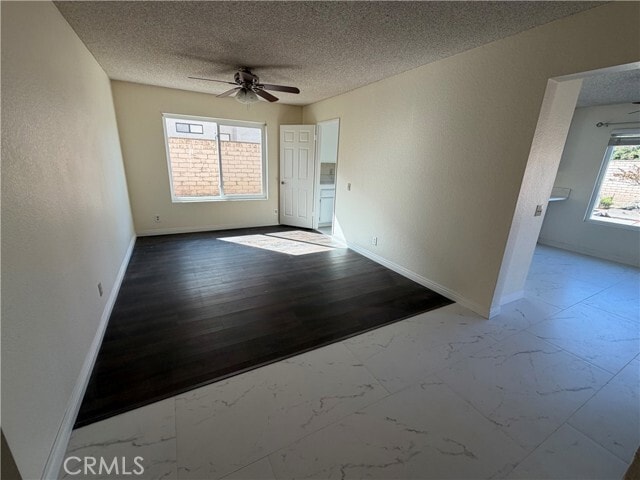 Building Photo - 2450 Vía Pacifica