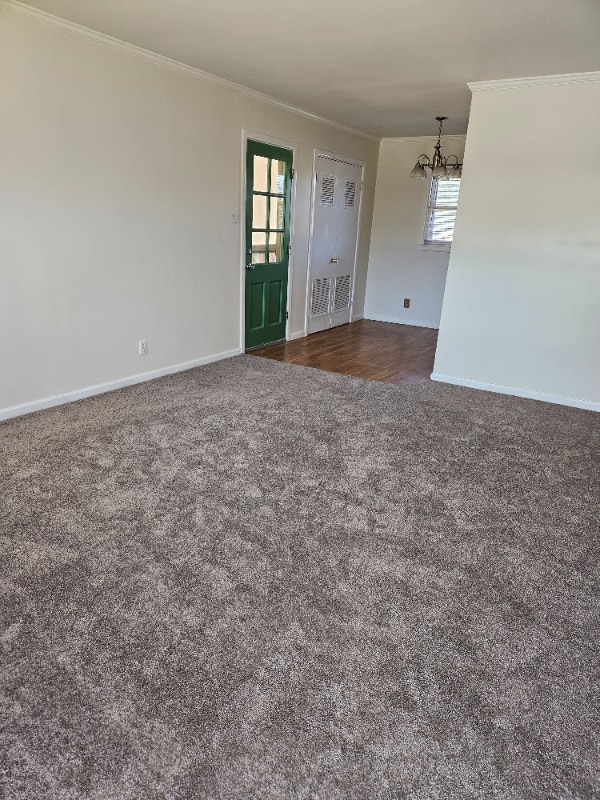 Building Photo - 2630 Jomar St