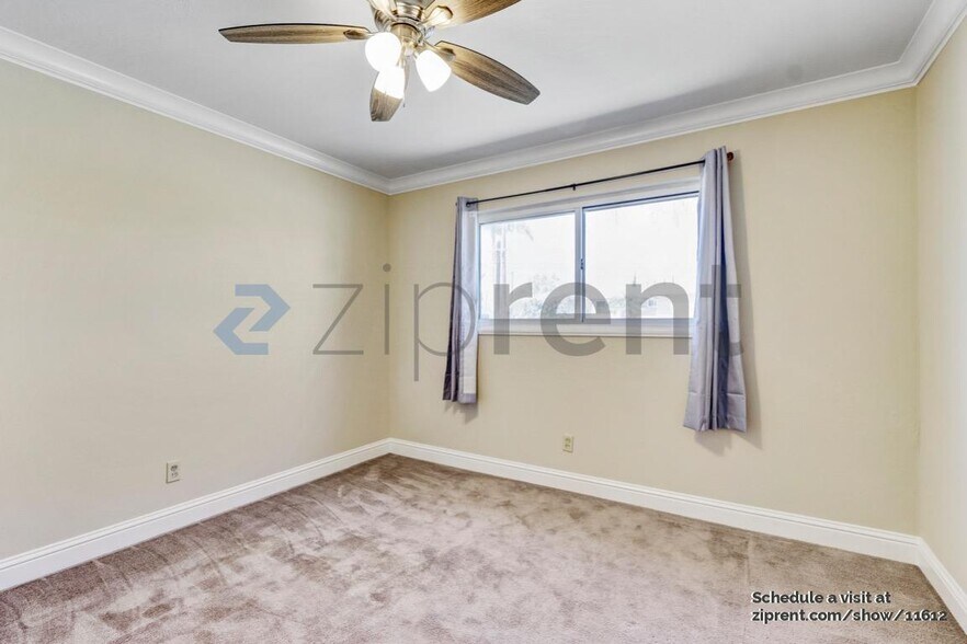 Building Photo - 4195 Brookside Dr