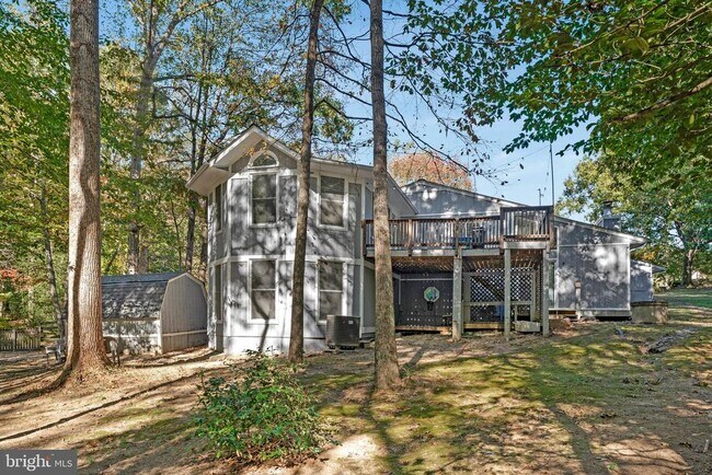 Building Photo - 8115 King Arthurs Ct
