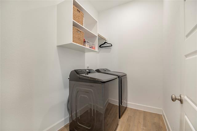 Building Photo - 2554 Runhappy Ct