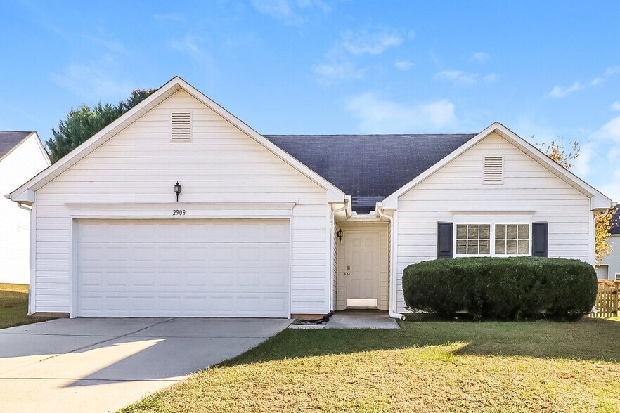 Primary Photo - 2909 Deep Cove Dr NW