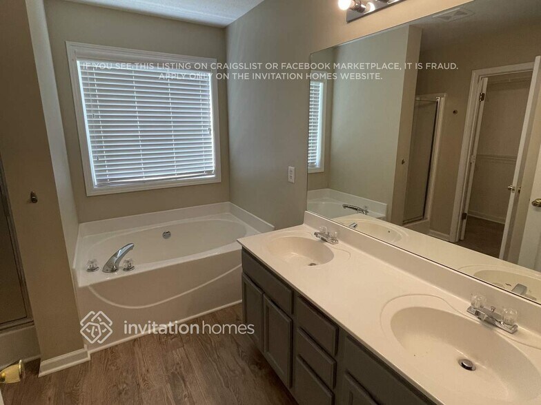 Building Photo - 340 Burgess Mill Tr