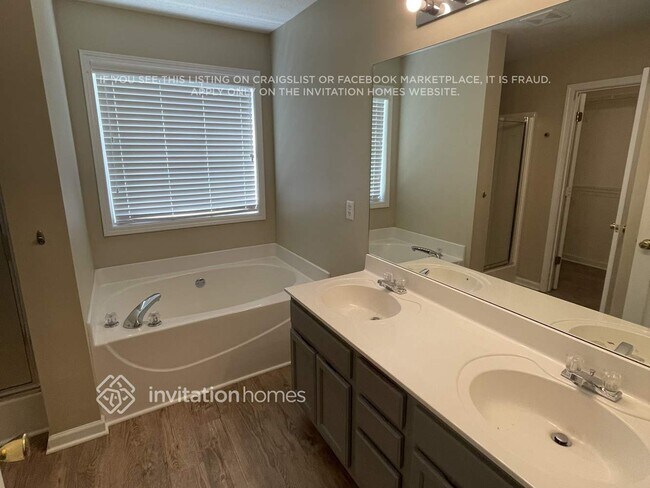 Building Photo - 340 Burgess Mill Tr