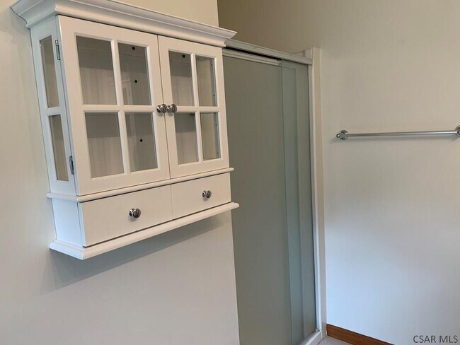 Building Photo - 133 Anderson Ln