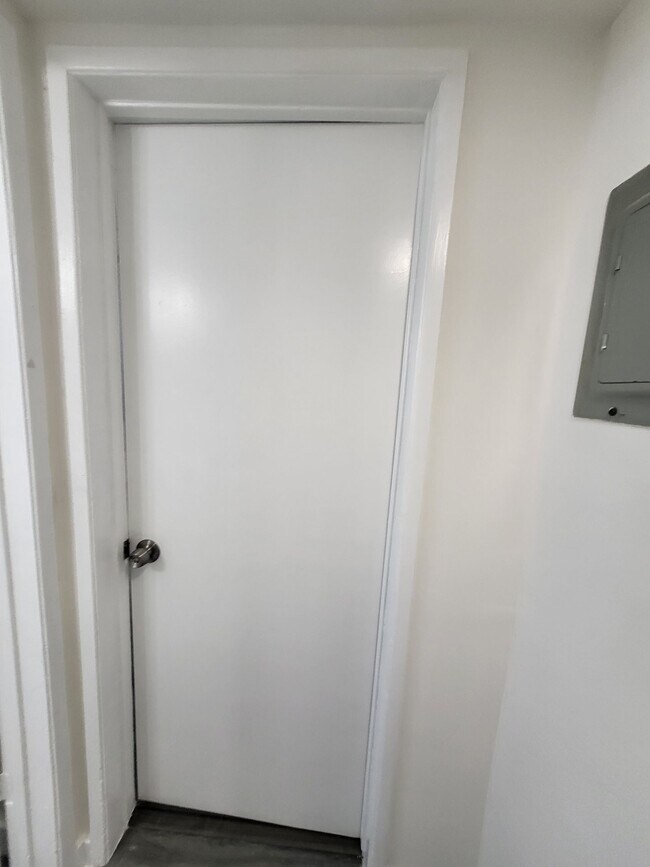 Floorplan - 611 S Fir Ave