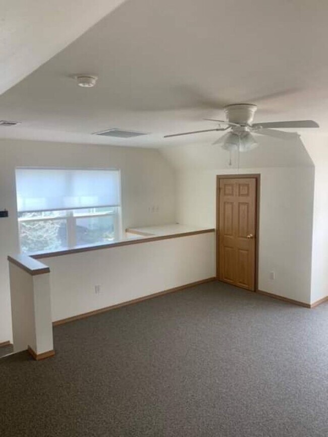 Building Photo - 1557 Shepherds Ln
