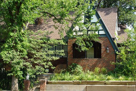 Building Photo - 3626 East 1st Street North