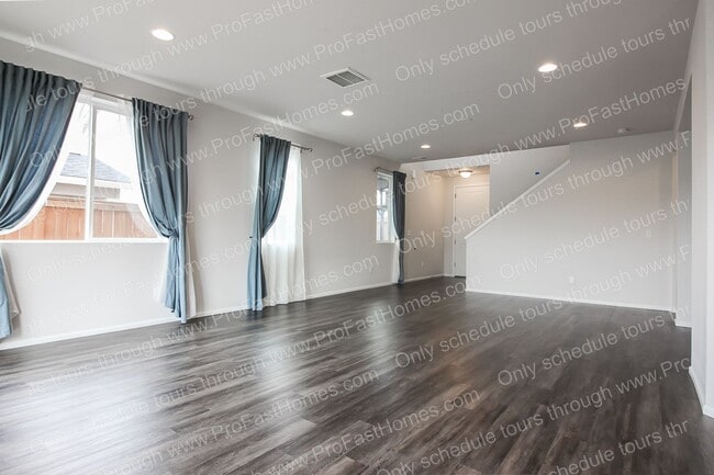 Building Photo - 2445 S Jasper Dr