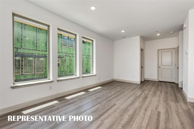 Building Photo - 428 Parkside Dr