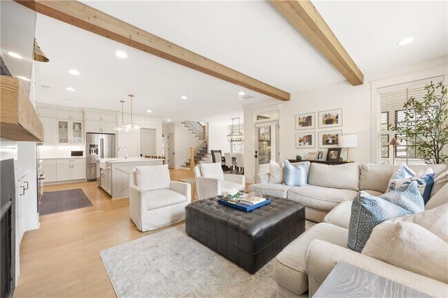 Building Photo - 5638 Glenrich Dr