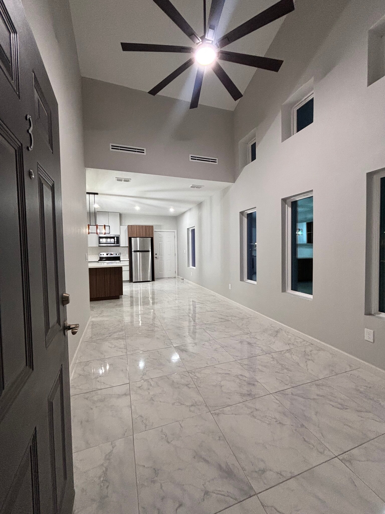 Building Photo - 703 Pedro St