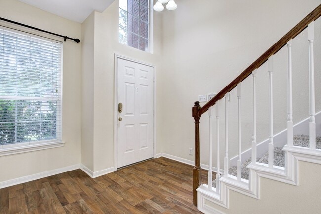 Building Photo - ***APPLICATION CURRENTLY UNDER REVIEW***MO...