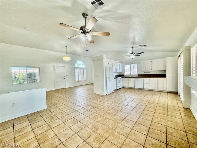 Building Photo - 4544 Crimson Leaf Dr